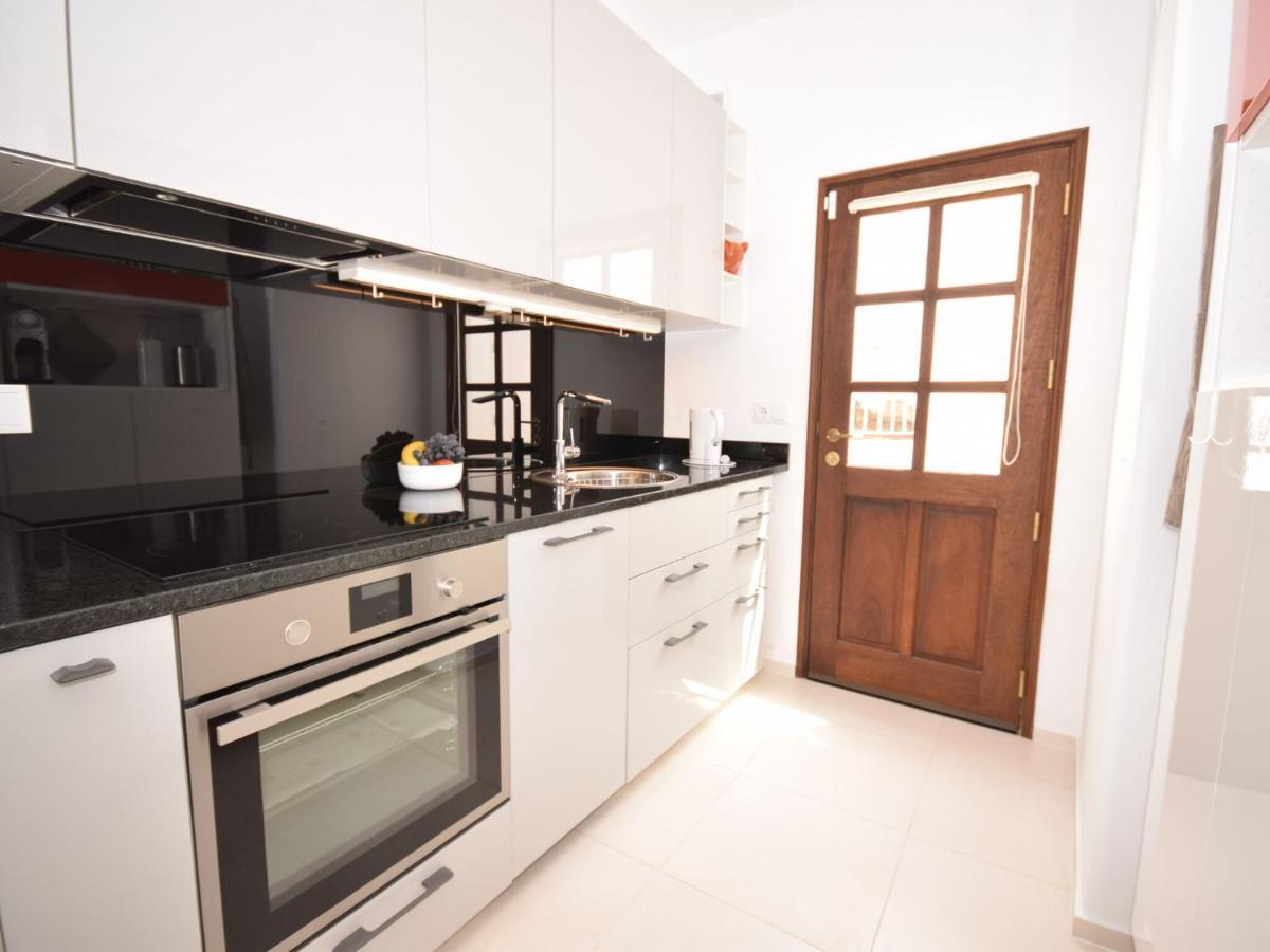 Modern Holiday Home In Olh O With Terrace Olhão Esterno foto