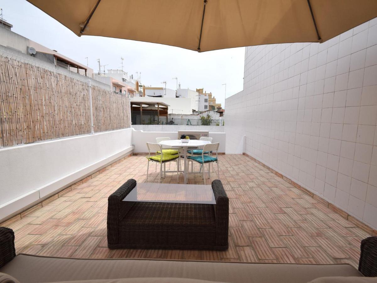 Modern Holiday Home In Olh O With Terrace Olhão Esterno foto