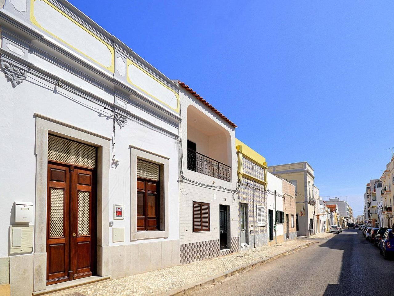 Modern Holiday Home In Olh O With Terrace Olhão Esterno foto